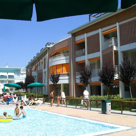 Residenza Le Acacie Bibione Exterior foto