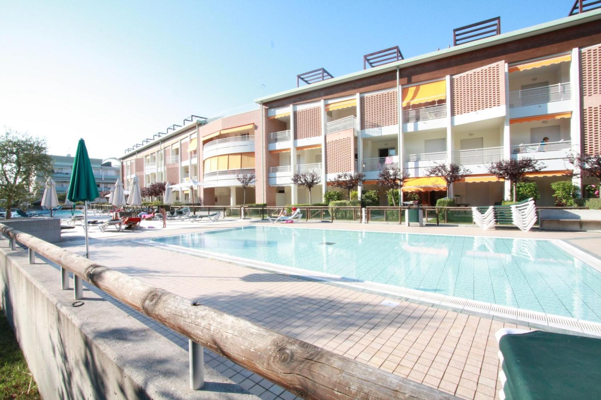 Residenza Le Acacie Bibione Exterior foto