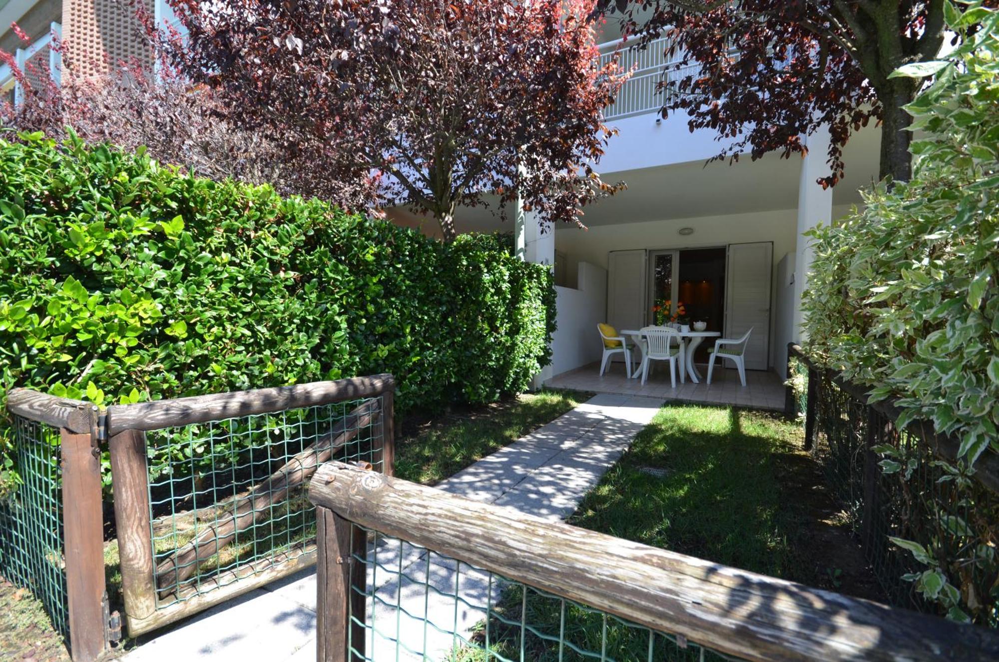 Residenza Le Acacie Bibione Exterior foto